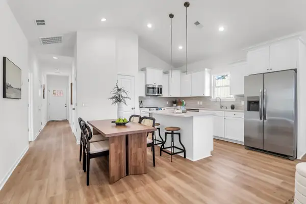 3870 Chestnut Street, North Charleston, SC 29405