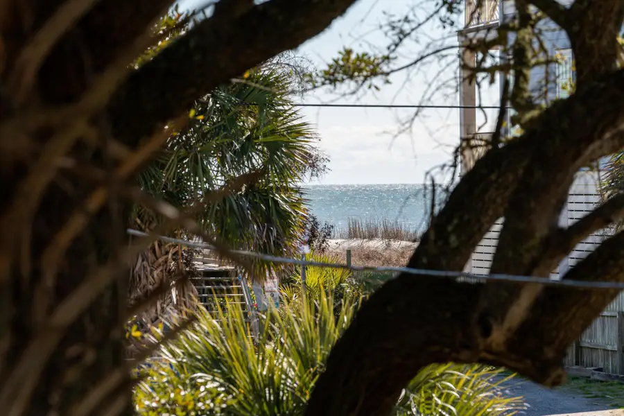 520 West Ashley Avenue, Folly Beach, SC 29439 - Image #2
