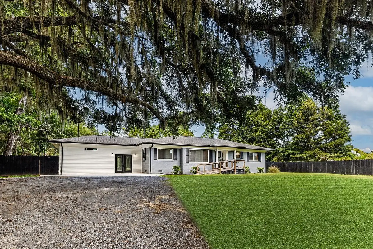 2422 Highway 174, Edisto Island, SC 29438 - Image #1
