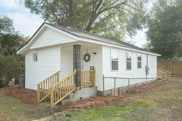 2213 Crosby Avenue, North Charleston, SC 29405