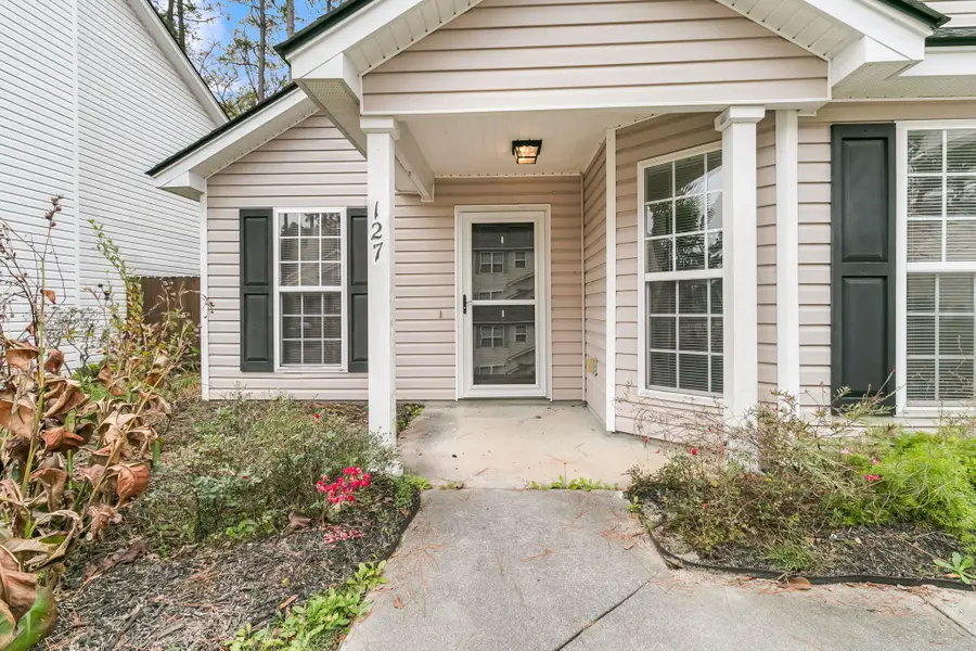 127 Trickle Drive, Summerville, SC 29483 - Image #2