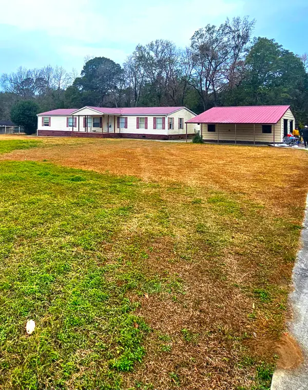 1613 Givhans Road, Ridgeville, SC 29472