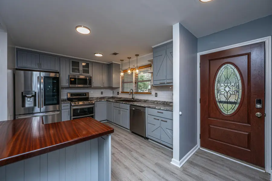 1117 Maryland Drive, Ladson, SC 29456 - Image #3