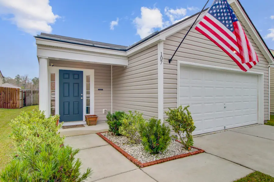 107 Brittondale Road, Summerville, SC 29485 - Image #2