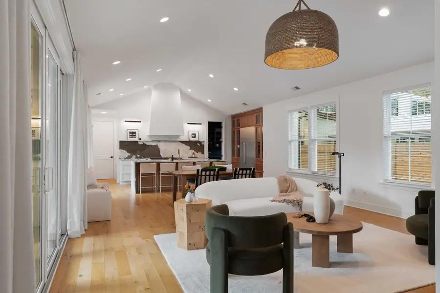 916 Kincade Drive, Mount Pleasant, SC 29464 - Image #3