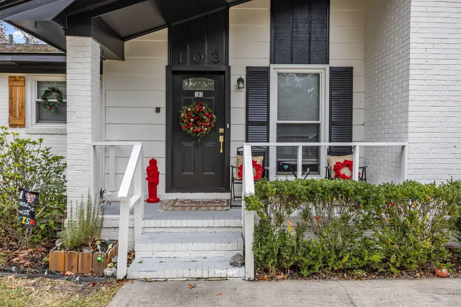 103 Clubhouse Road, Summerville, SC 29483 - Image #2