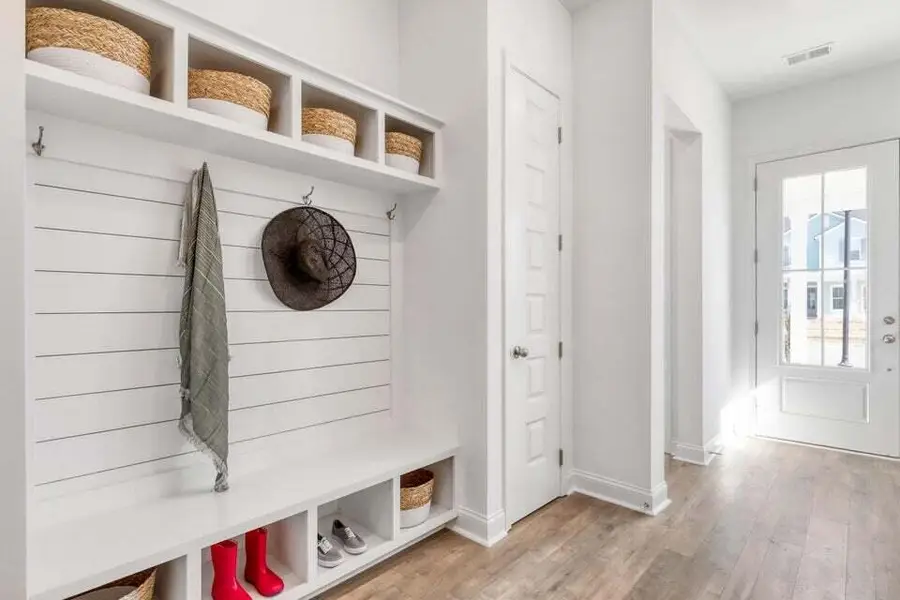 1207 Carnes Crossing Boulevard, Summerville, SC 29486 - Image #2