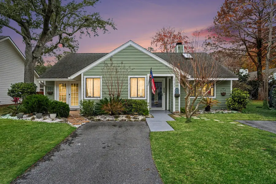 1131 Daffodil Lane, Mount Pleasant, SC 29464 - Image #2