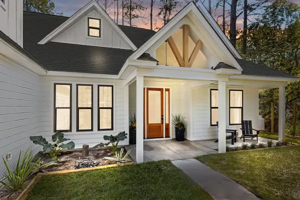 1047 Butterfly Lane, Awendaw, SC 29429