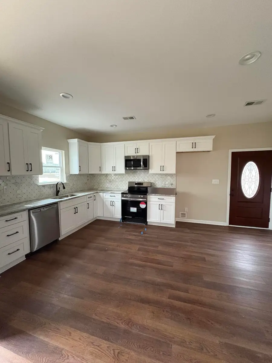 208 Avocada Dr Drive, Santee, SC 29142 - Image #3