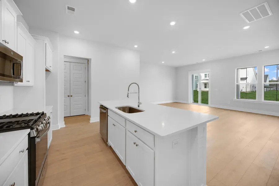 104 Bloomsbury Street, Summerville, SC 29486 - Image #3