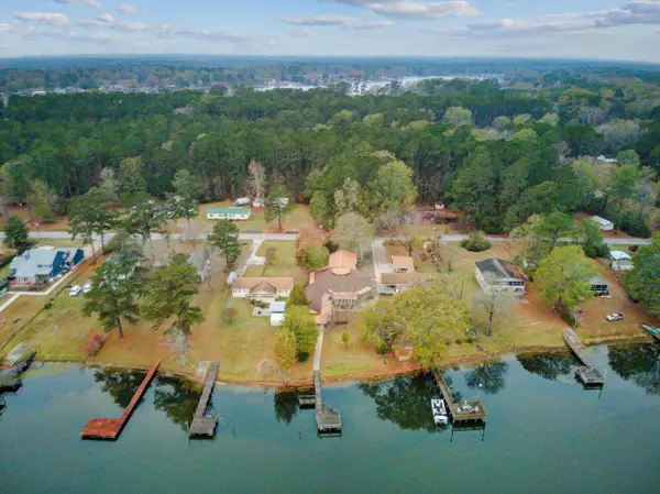 1112 Gin Pond Drive, Summerton, SC 29148