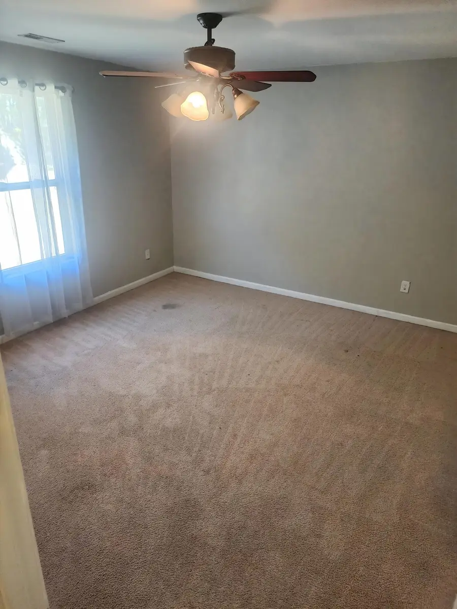 210 Medford Drive, Summerville, SC 29485 - Image #2