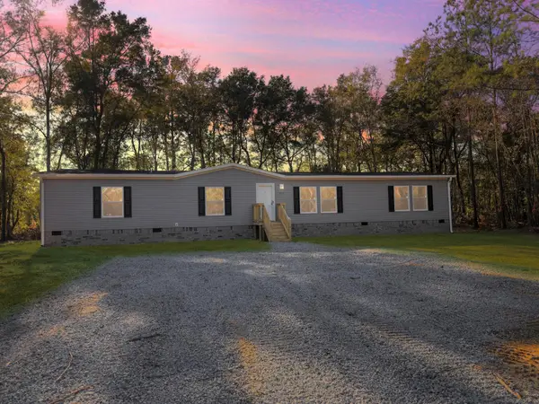 1455 Harmony Hall Lane, Round O, SC 29474