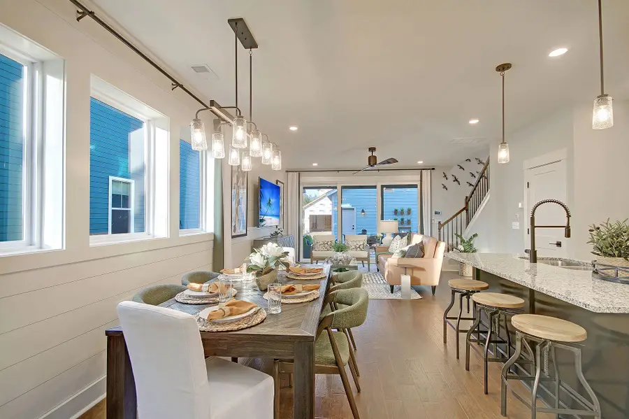 779 Blueway Avenue, Summerville, SC 29486 - Image #2