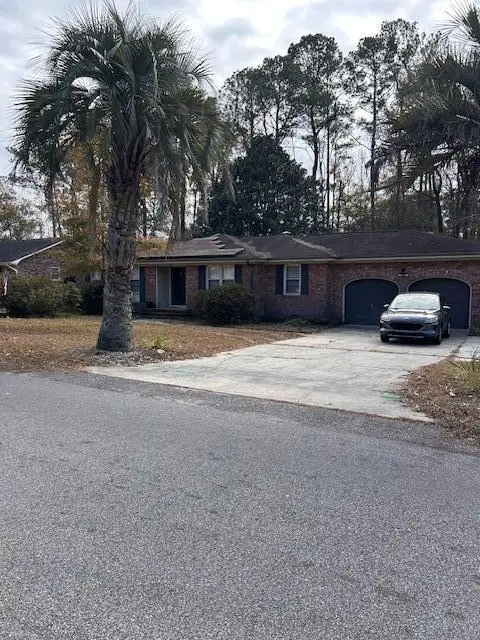 210 Pointer Drive, Summerville, SC 29485