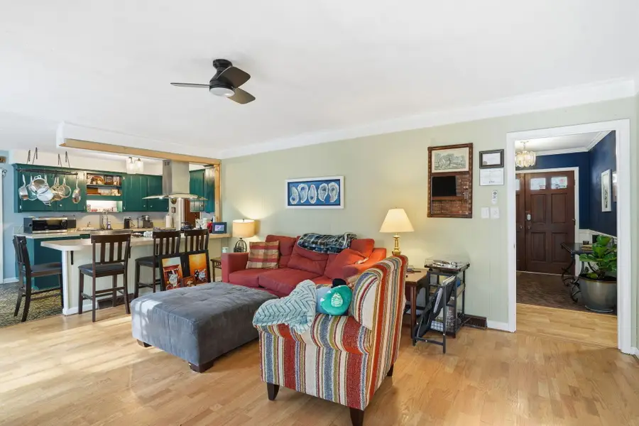 210 Pointer Drive, Summerville, SC 29485 - #3