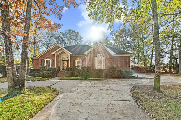 4431 Wild Thicket Lane, North Charleston, SC 29420