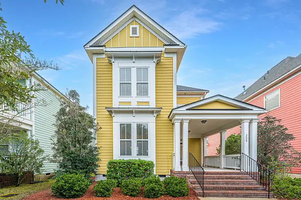 208 Barberry Street, Summerville, SC 29483