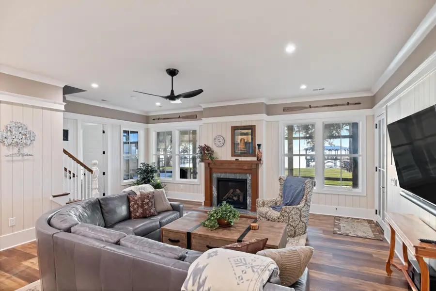 909 Butter Road, Bonneau, SC 29431 - Image #3