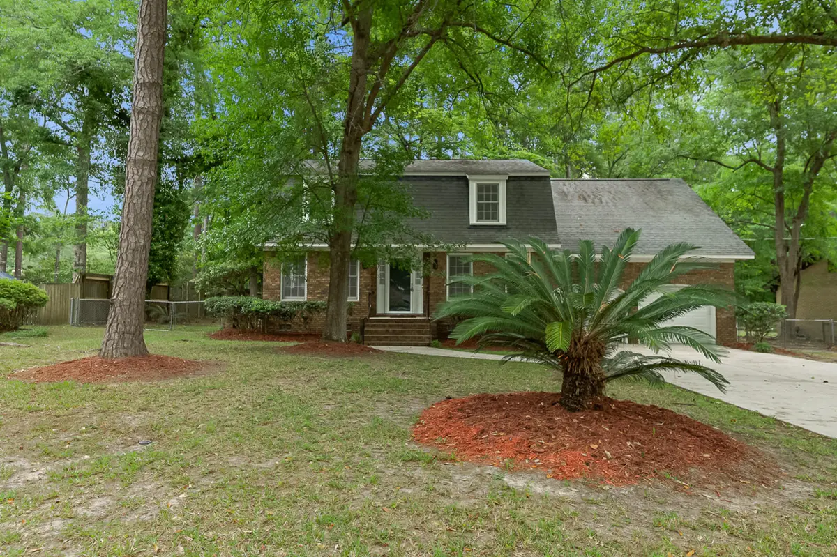 105 Spring Street, Summerville, SC 29485 - Image #1