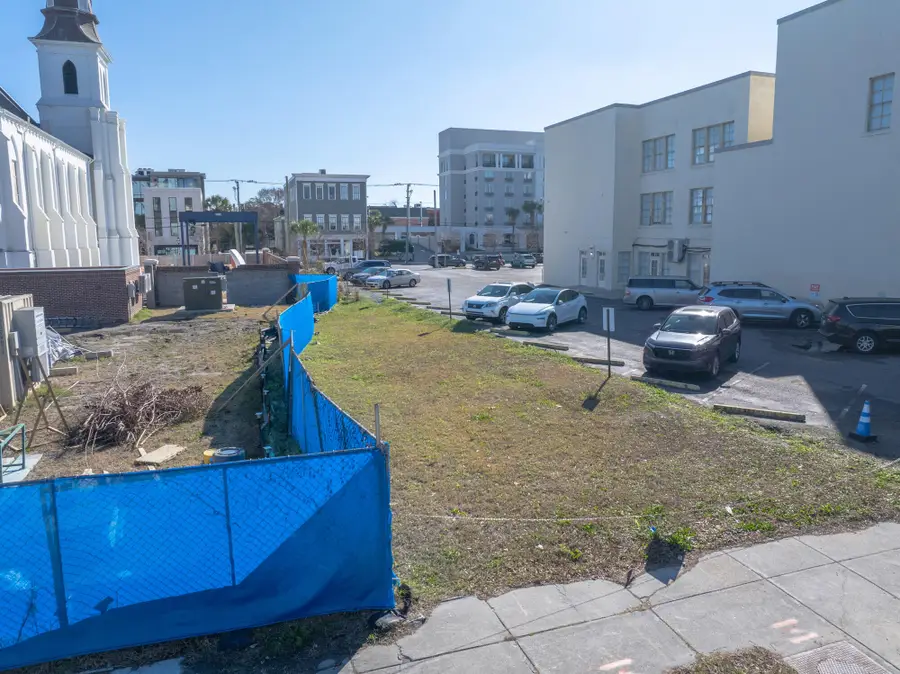 29 Henrietta Street, Charleston, SC 29403 - Image #3