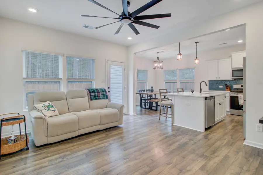 193 Surfbird Road, Summerville, SC 29486 - Image #2