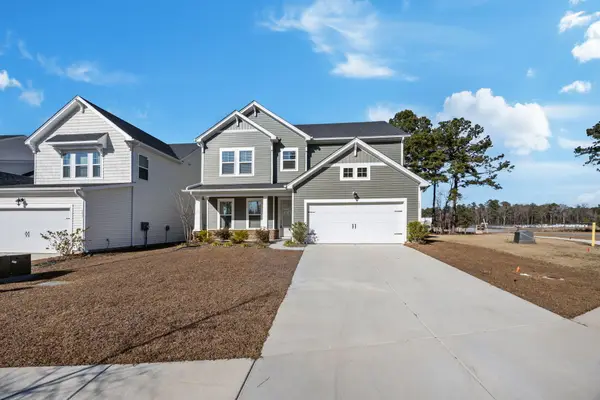 153 Winding Grove Lane, Moncks Corner, SC 29461
