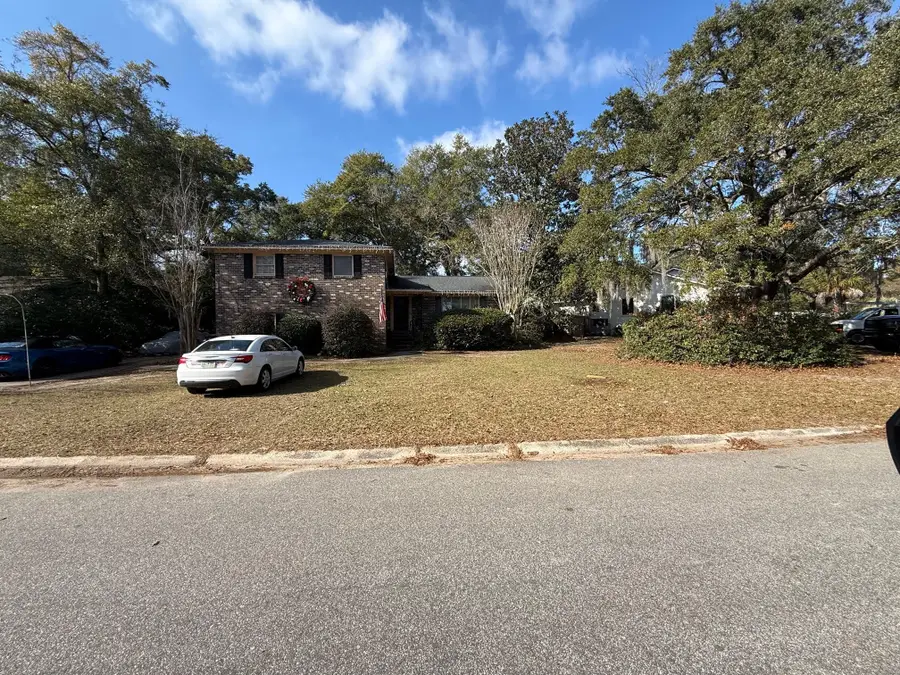 665 Pawley Road, Mount Pleasant, SC 29464 - Image #2