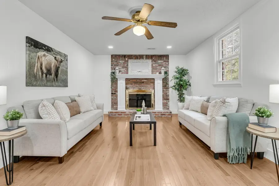 404 Forest Circle, Summerville, SC 29483 - Image #2