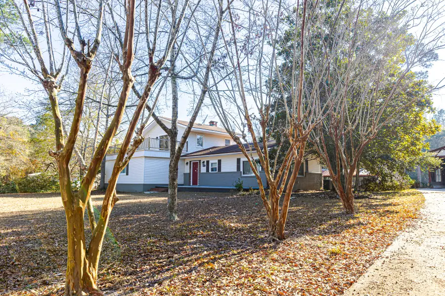 381 Fountain Lake Drive, Eutawville, SC 29048 - Image #3