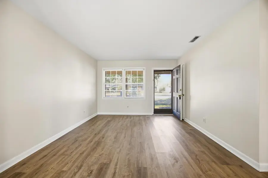 202 Elliott Drive, Ladson, SC 29456 - Image #3