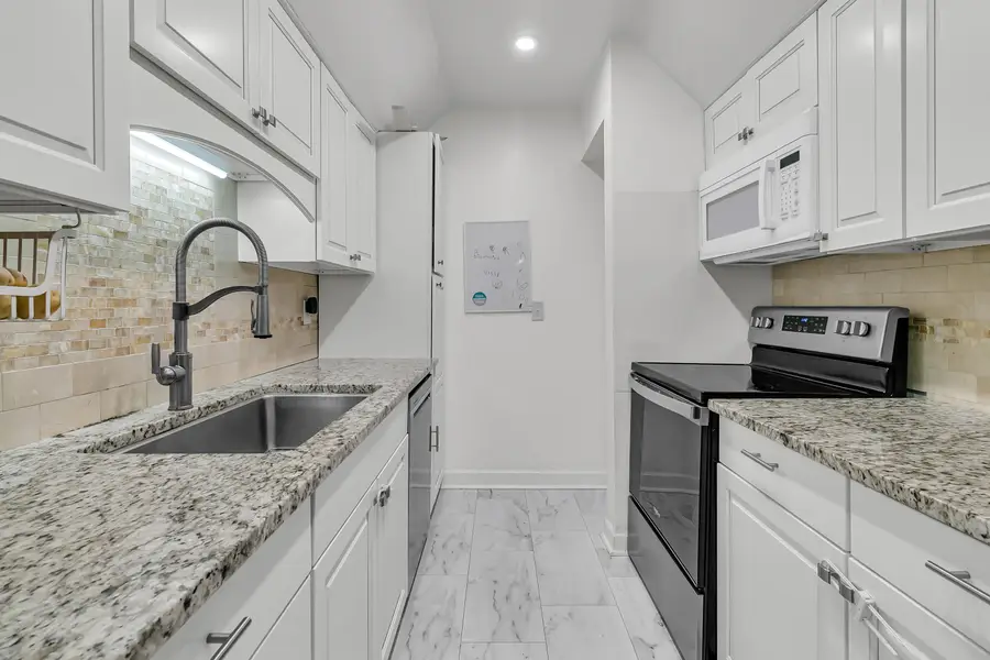 104 Kings Way, Summerville, SC 29485 - Image #3