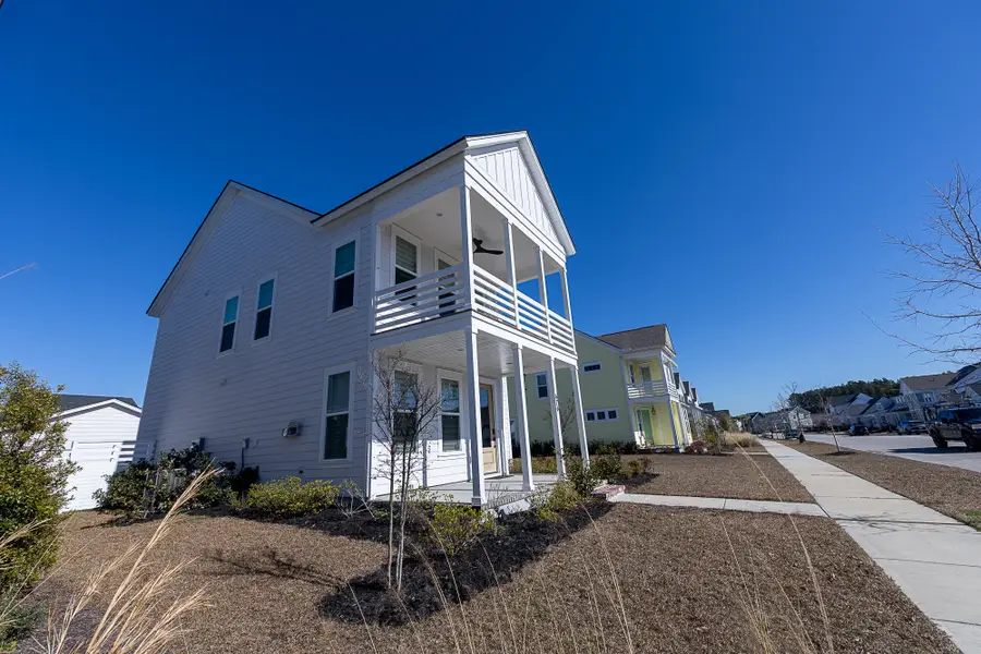 676 Blueway Avenue, Summerville, SC 29486 - Image #3