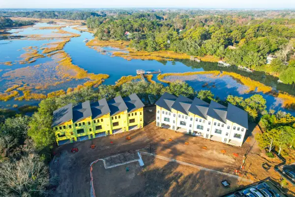 818 Curved Crk Court, Charleston, SC 29412