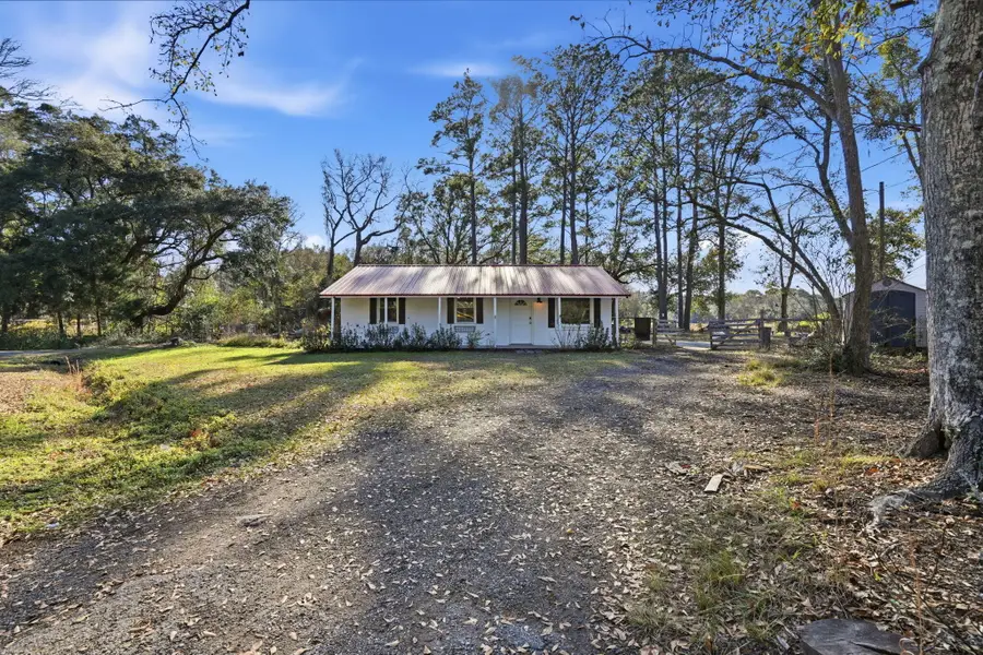 1733 Etheridge Road, Wadmalaw Island, SC 29487 - Image #3