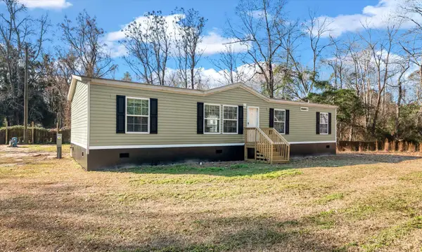 1049 Imperial Drive, Saint Stephen, SC 29479