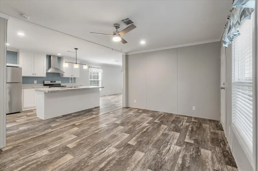 1049 Imperial Drive, Saint Stephen, SC 29479 - Image #3