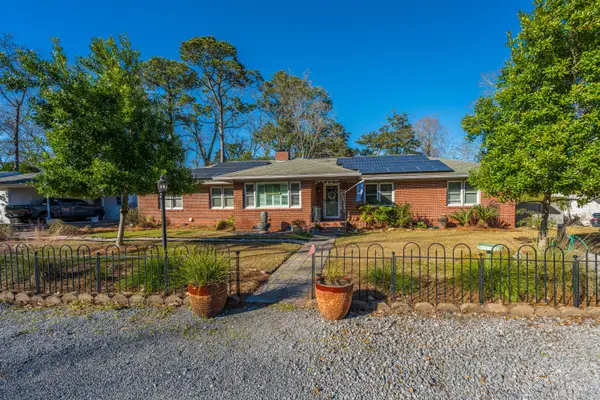 1240 Kensington Drive, Charleston, SC 29407