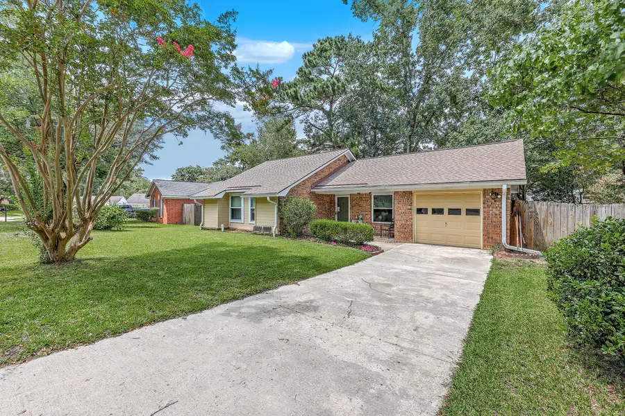 205 Kirksey Drive, Summerville, SC 29485 - Image #3