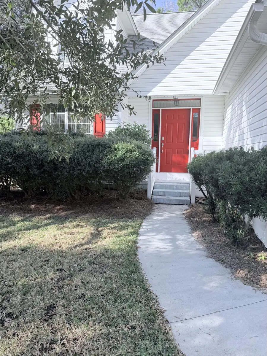 5472 Altamaha Drive, North Charleston, SC 29420 - Image #2