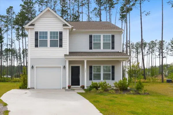 525 Purple Finch Road, Summerville, SC 29486