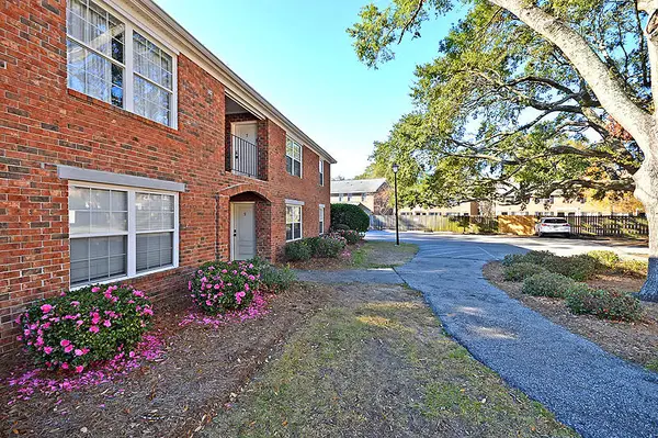 1240 Fairmont Avenue #7, Mount Pleasant, SC 29464