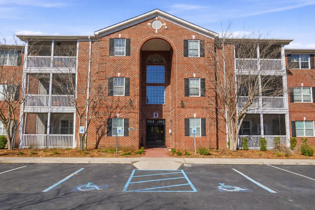 1533 Cambridge Lakes Drive #203d, Mount Pleasant, SC 29464 - Image #1