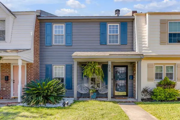 954 Fowler Court #E, Mount Pleasant, SC 29464