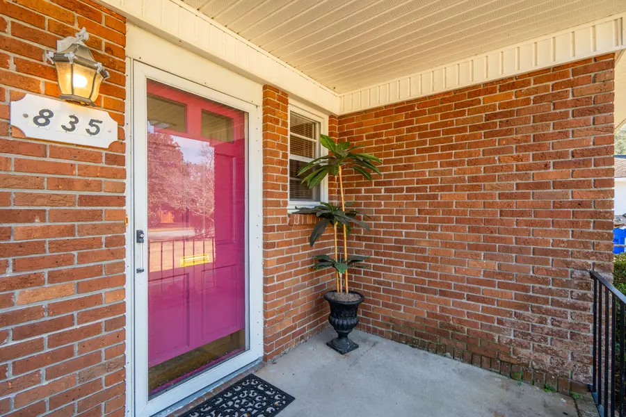 835 Erckmann Drive, Mount Pleasant, SC 29464 - Image #2