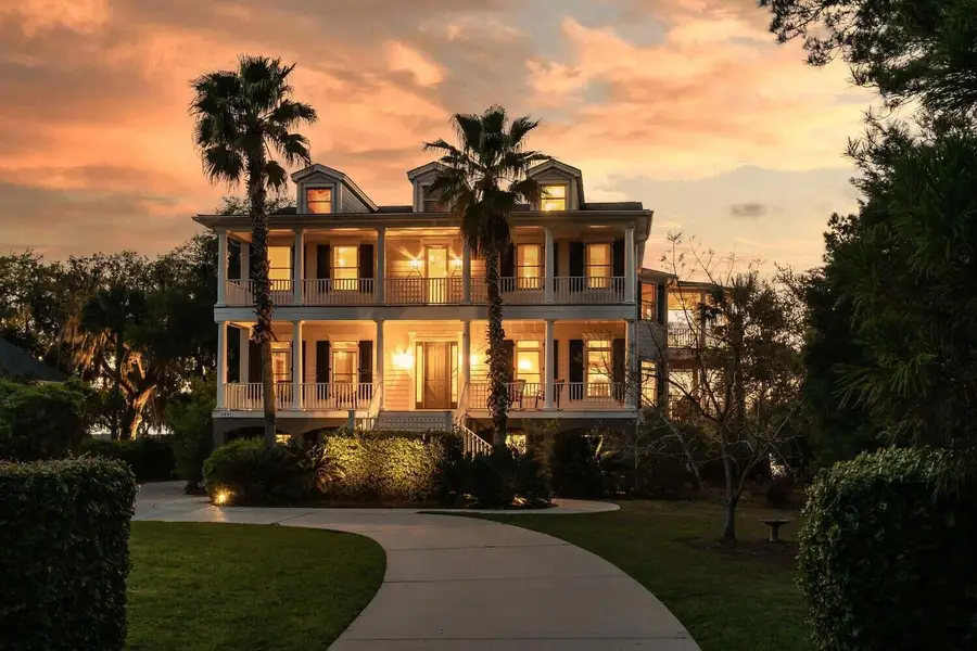 2491 River Bluff Lane, Mount Pleasant, SC 29466 - Image #2