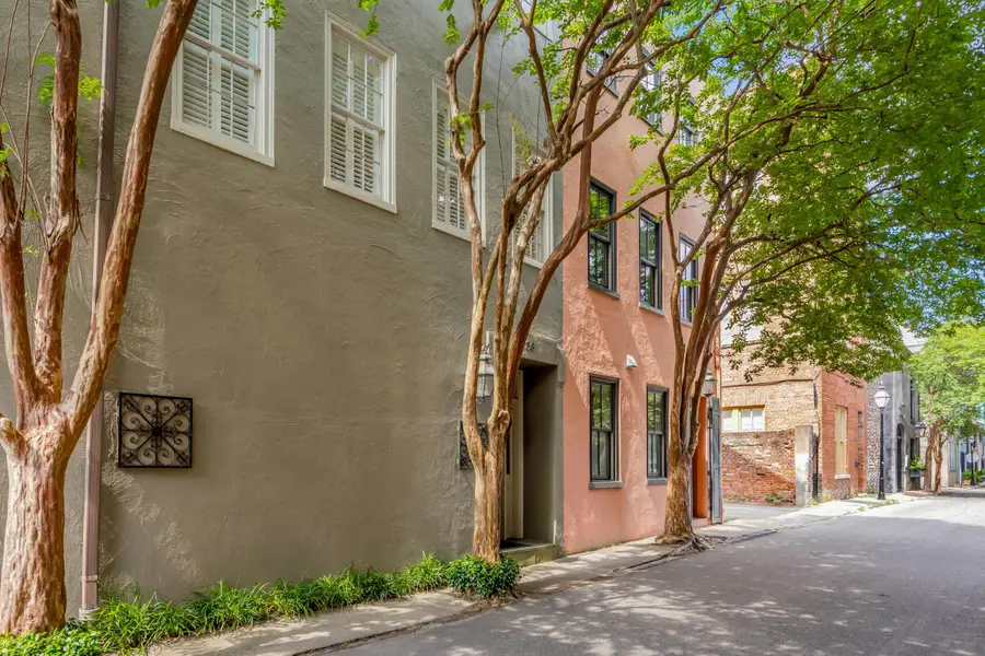 38 Elliott Street, Charleston, SC 29401 - Image #2