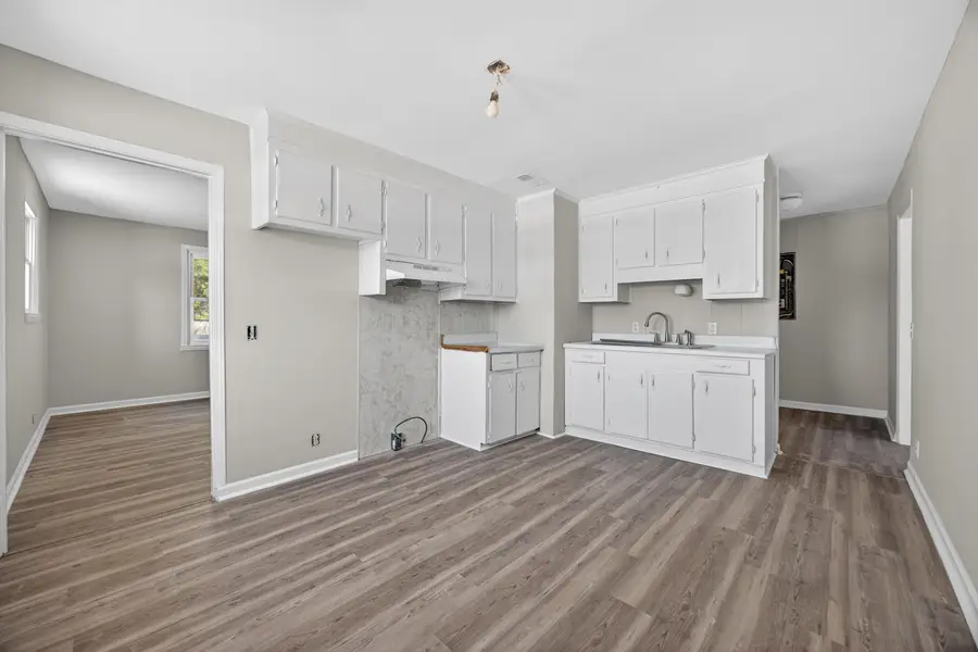 573 Race Track Road, Elloree, SC 29047 - Image #2