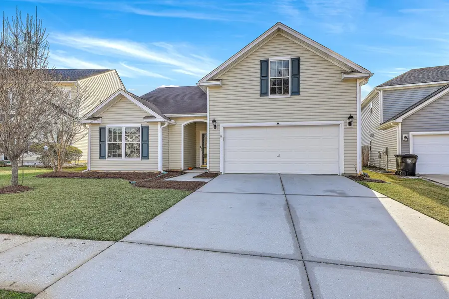 214 Goldfinch Lane, Summerville, SC 29485 - Image #2